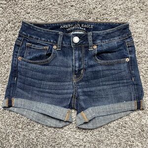 American Eagle Super Stretch Midi Dark Wash Denim Cuffed Shorts Size 4